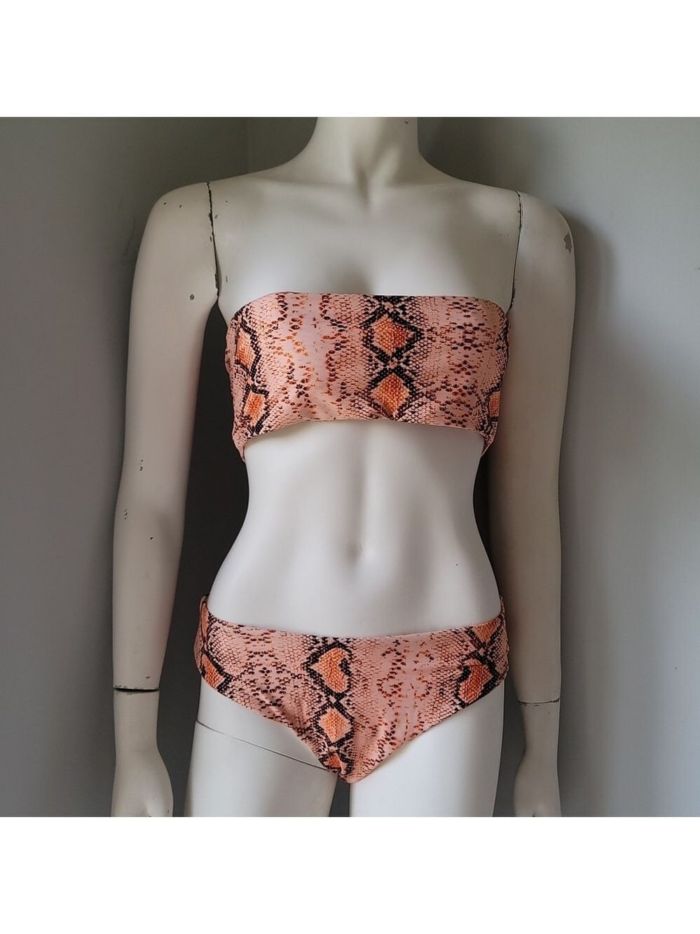 Zaful Two-Piece Bikini - Picture 2 of 11